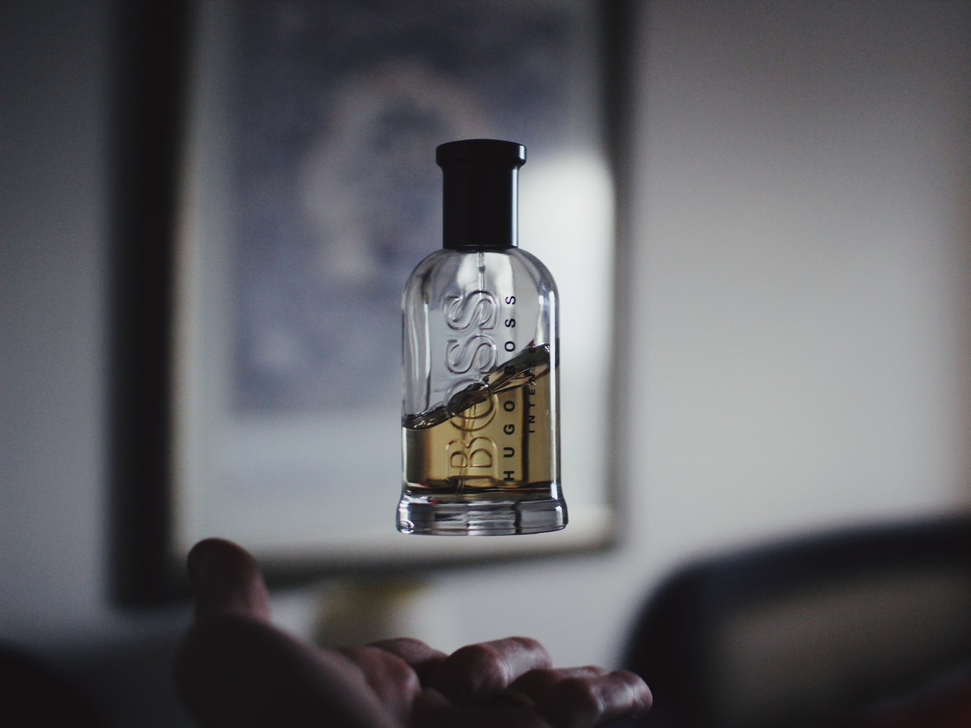 Welke parfum voor heren past het beste onder de kerstboom?