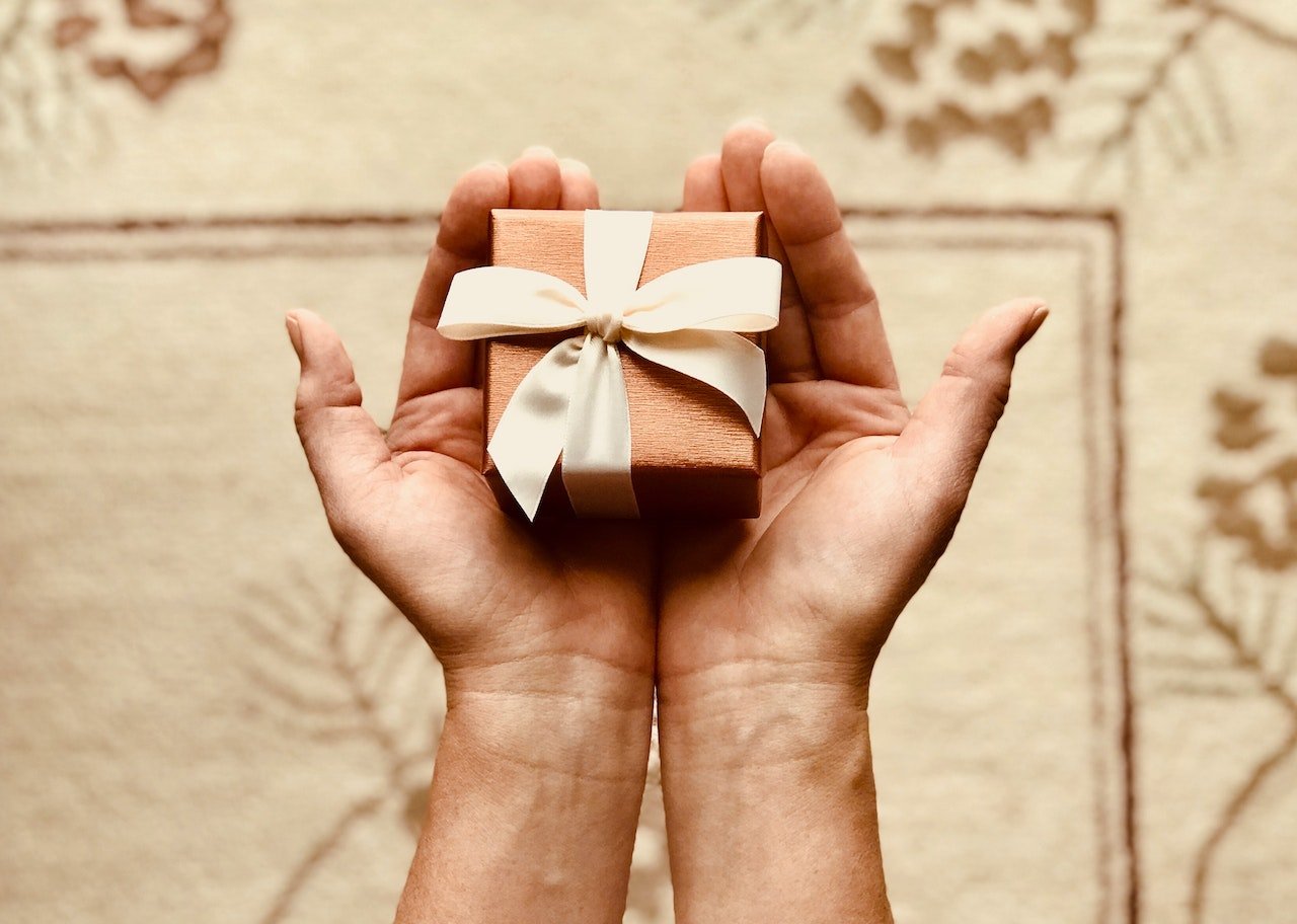 Een persoonlijk cadeau geven met kerst dit jaar